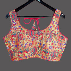 Kamalmor Red Paithani Blouse Blouse with Round Neckline