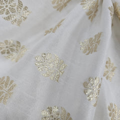Manvar Dyeable Banaras Brocade with Zari Work