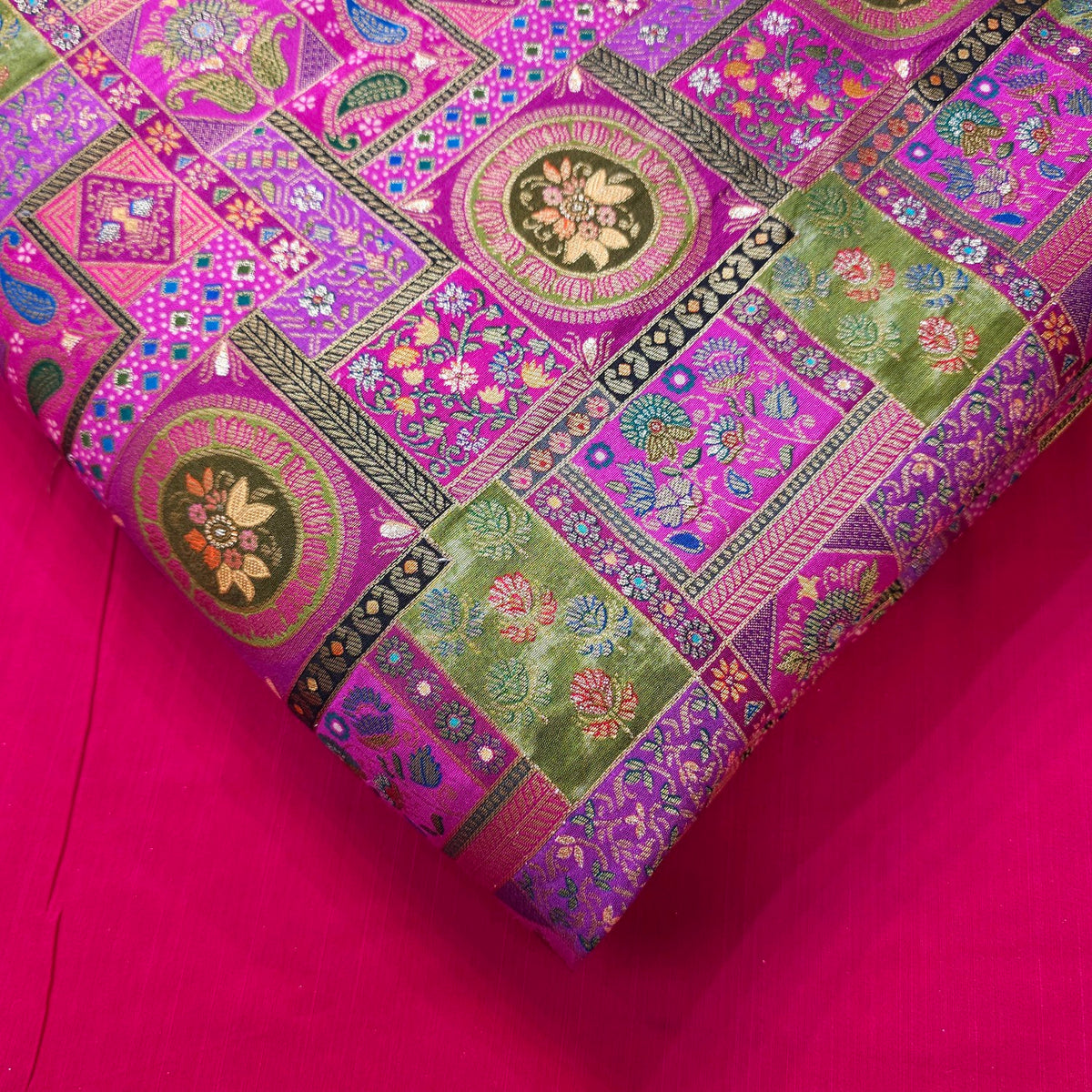 Pure Banarasi Dola Silk Soft Brocade with Multicolor Position Print on Magenta Base