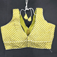 Mehendi / Moss Green Color Leheriya Blouse with Attached Sleeves and V Neckline