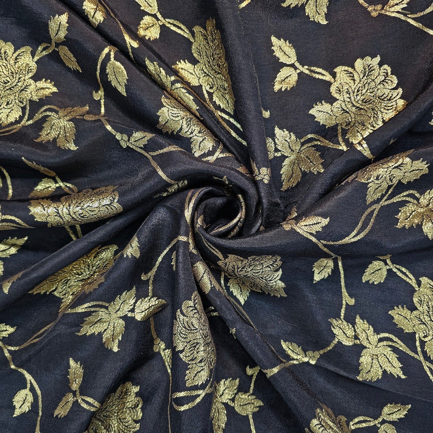 Swarnam Banaras Brocade on Dola Silk Fabric