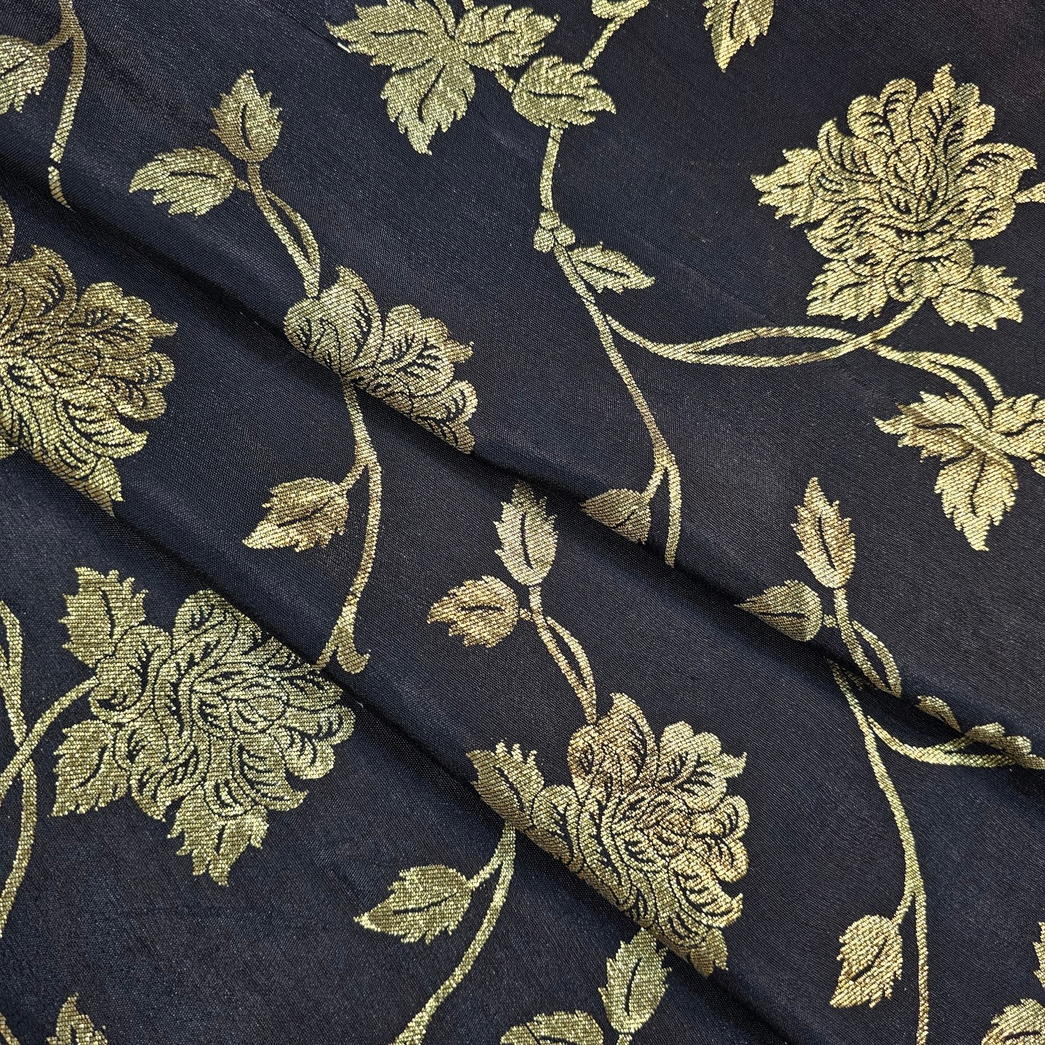 Swarnam Banaras Brocade on Dola Silk Fabric