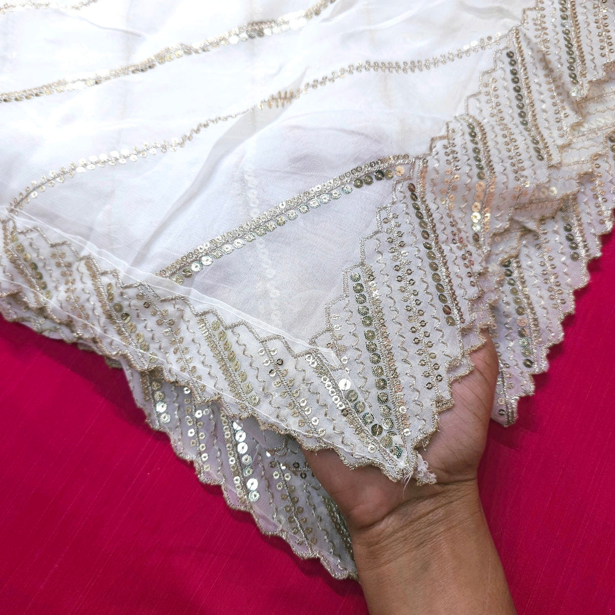 Dyeable Organza Dupatta with Diagonal Lines